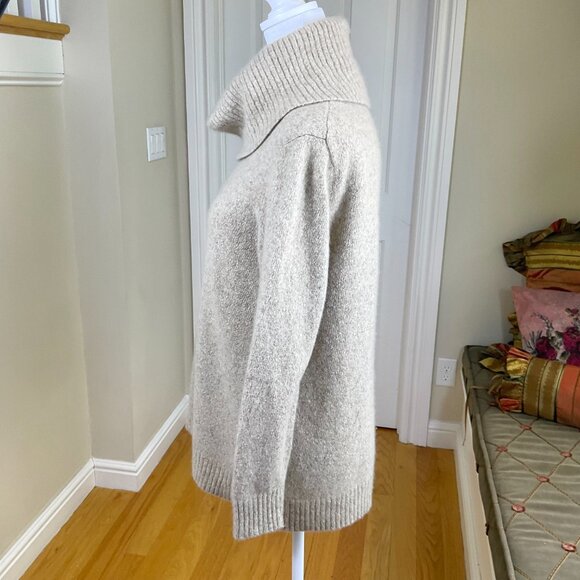 Lafayette 148 Sweater Cashmere Turtleneck Beige Long Sleeve Classic (L) - Picture 2 of 7